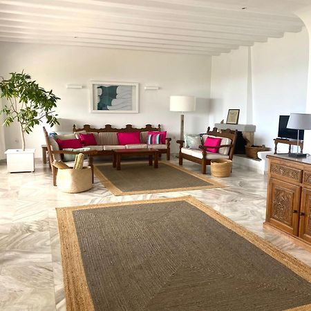 Beach House Set In A Beautiful Bay カリストス エクステリア 写真