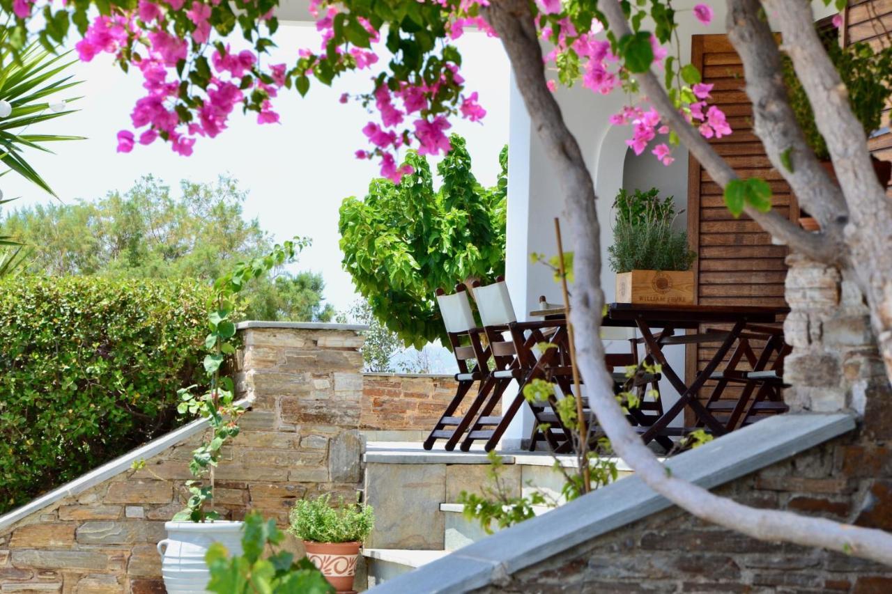 Beach House Set In A Beautiful Bay カリストス エクステリア 写真