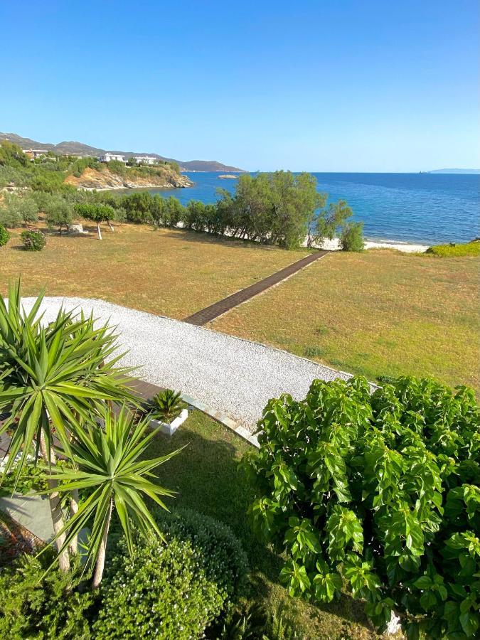Beach House Set In A Beautiful Bay カリストス エクステリア 写真
