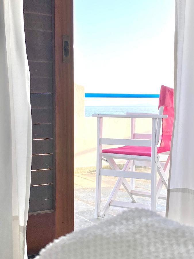 Beach House Set In A Beautiful Bay カリストス エクステリア 写真